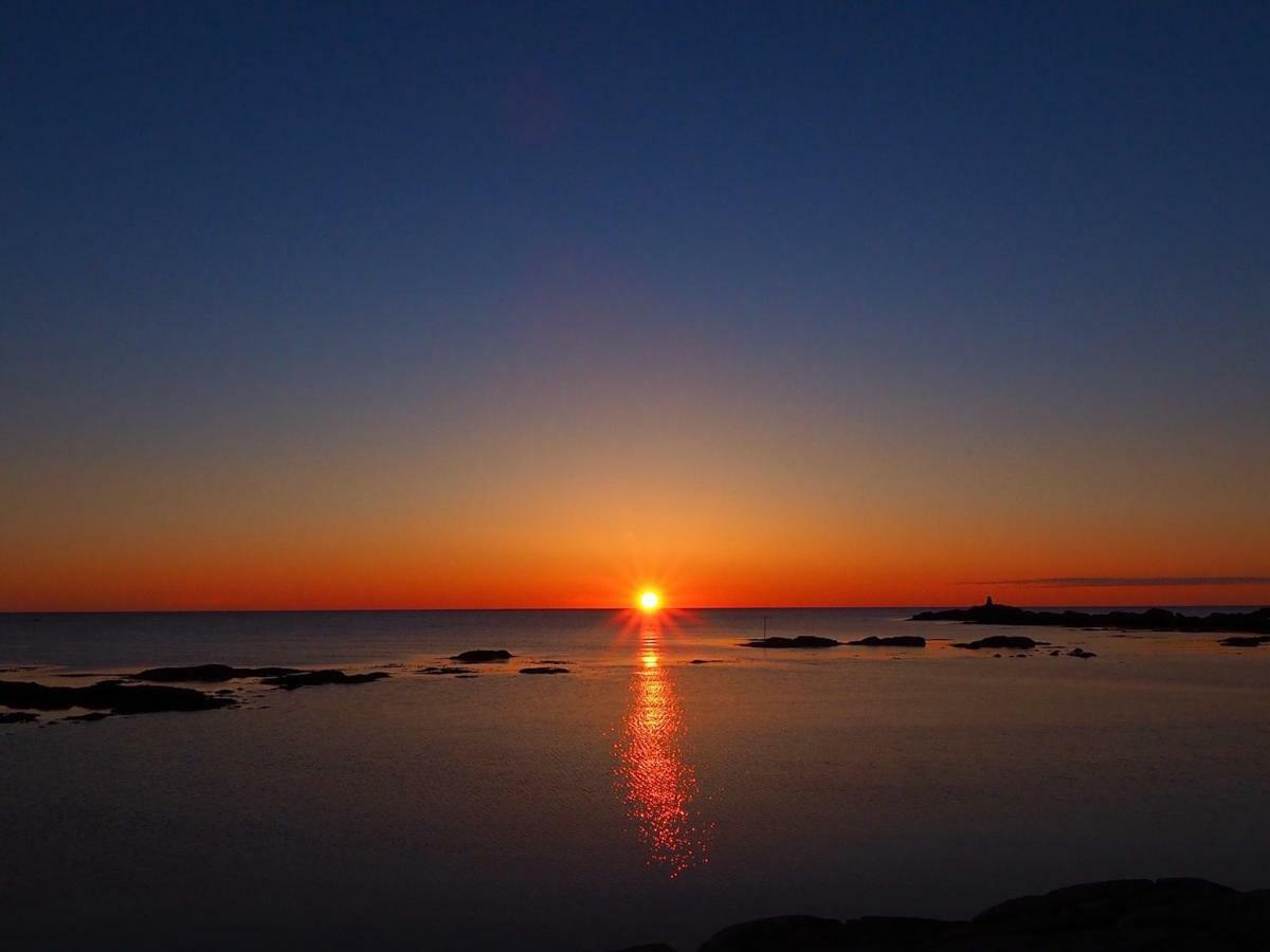 Midnight Sun View Lofoten Лекнес Экстерьер фото