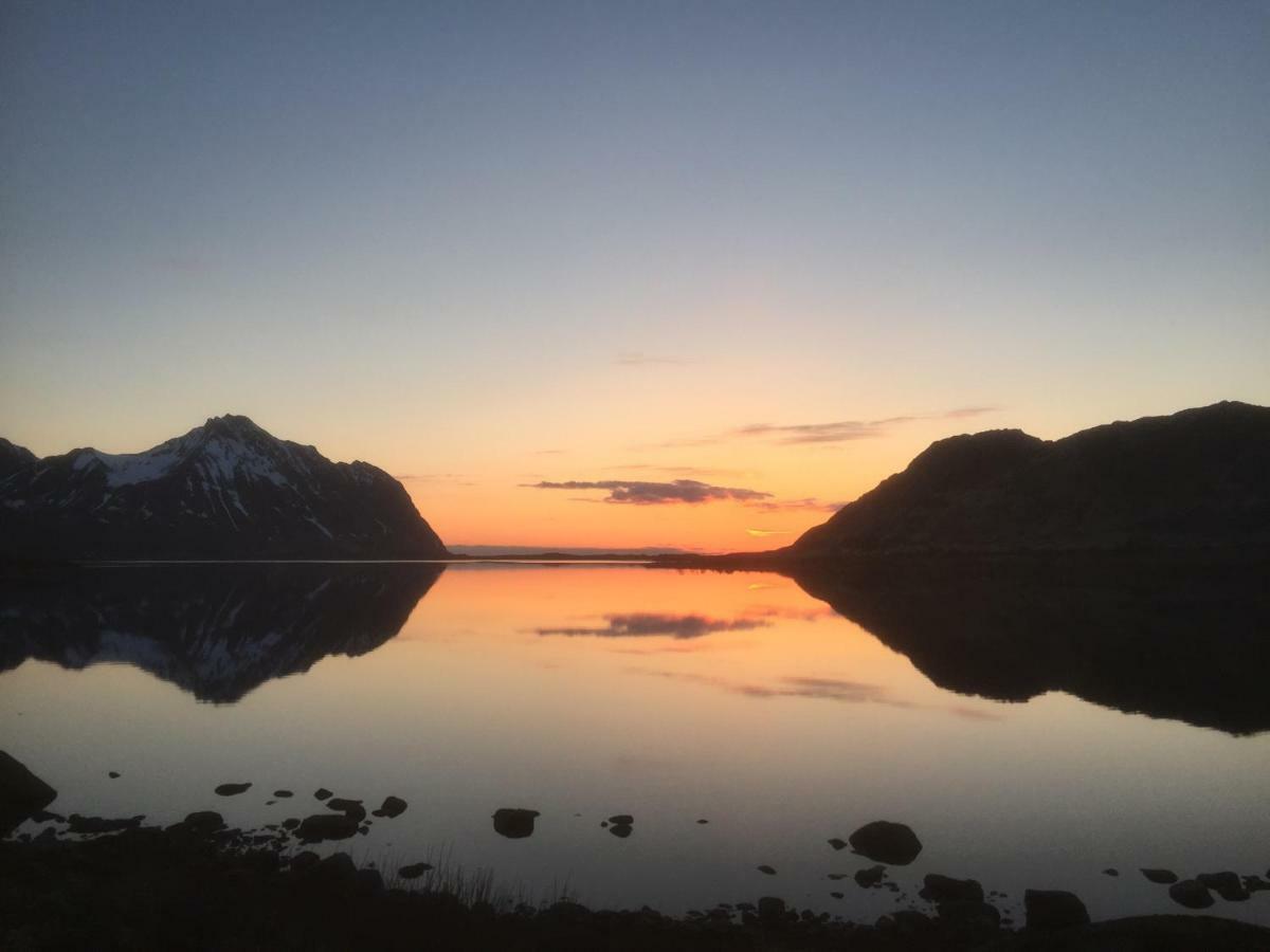 Midnight Sun View Lofoten Лекнес Экстерьер фото